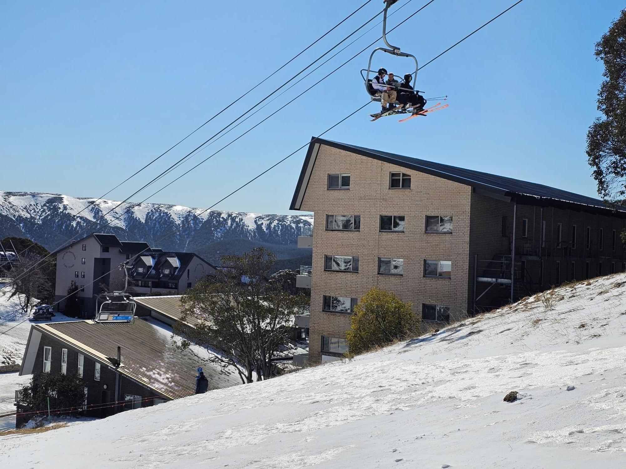 Alpine View Apartments Falls Creek Eksteriør billede